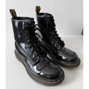 Dr Martens 1460 Combat Boots Womens Size 8 Black Patent Leather Lace Up Goth